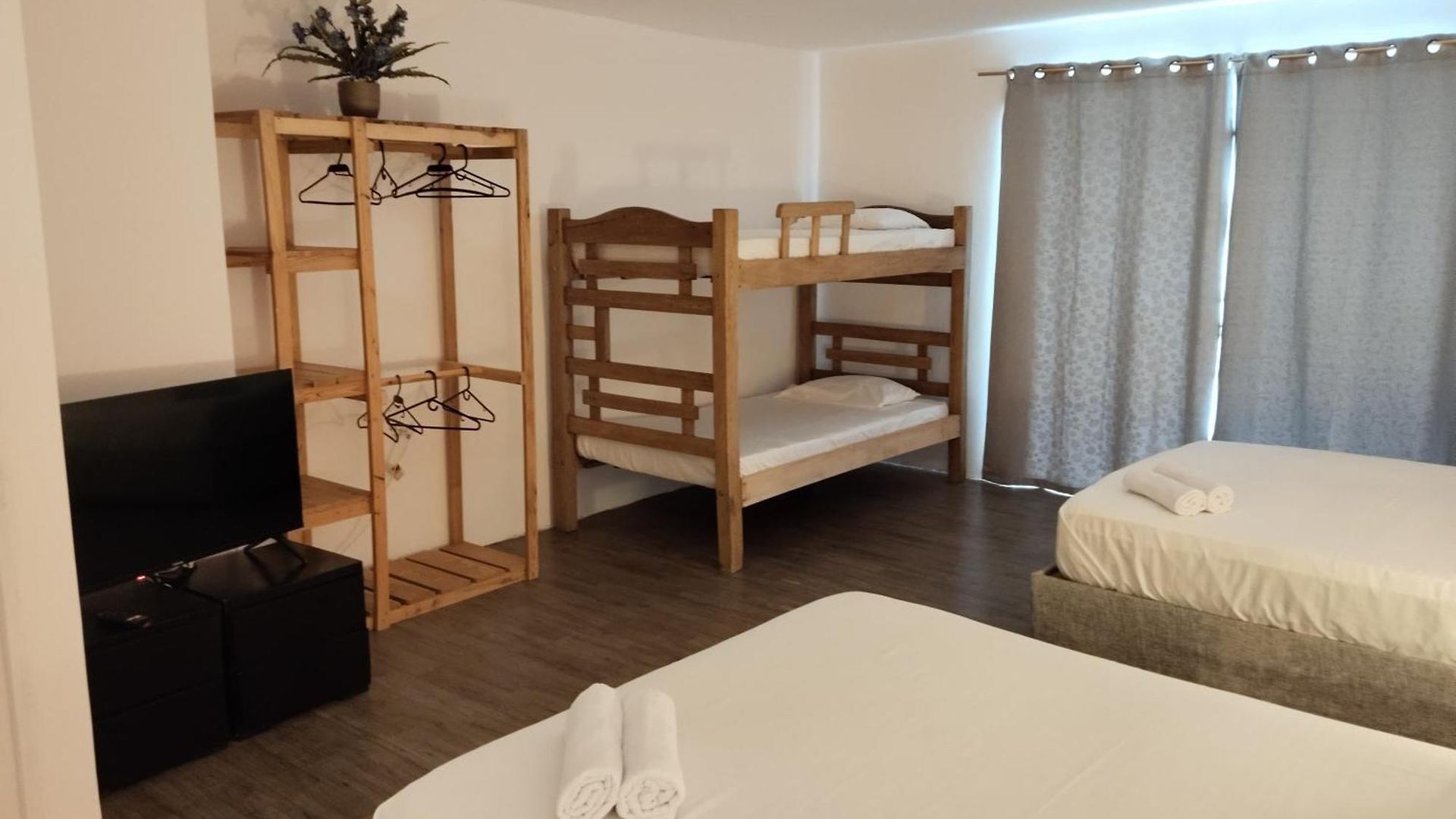 Harmony Deluxe Hotel *