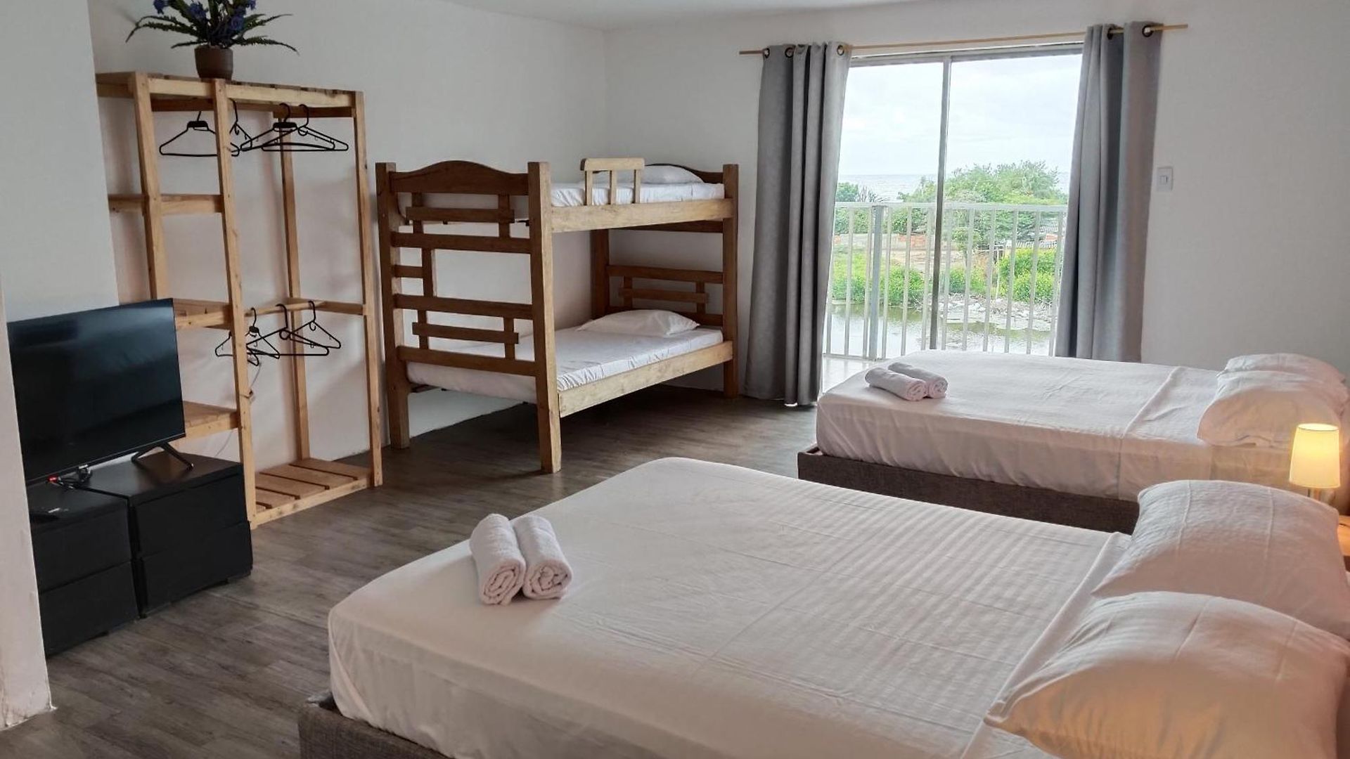 Hotel Harmony Deluxe *