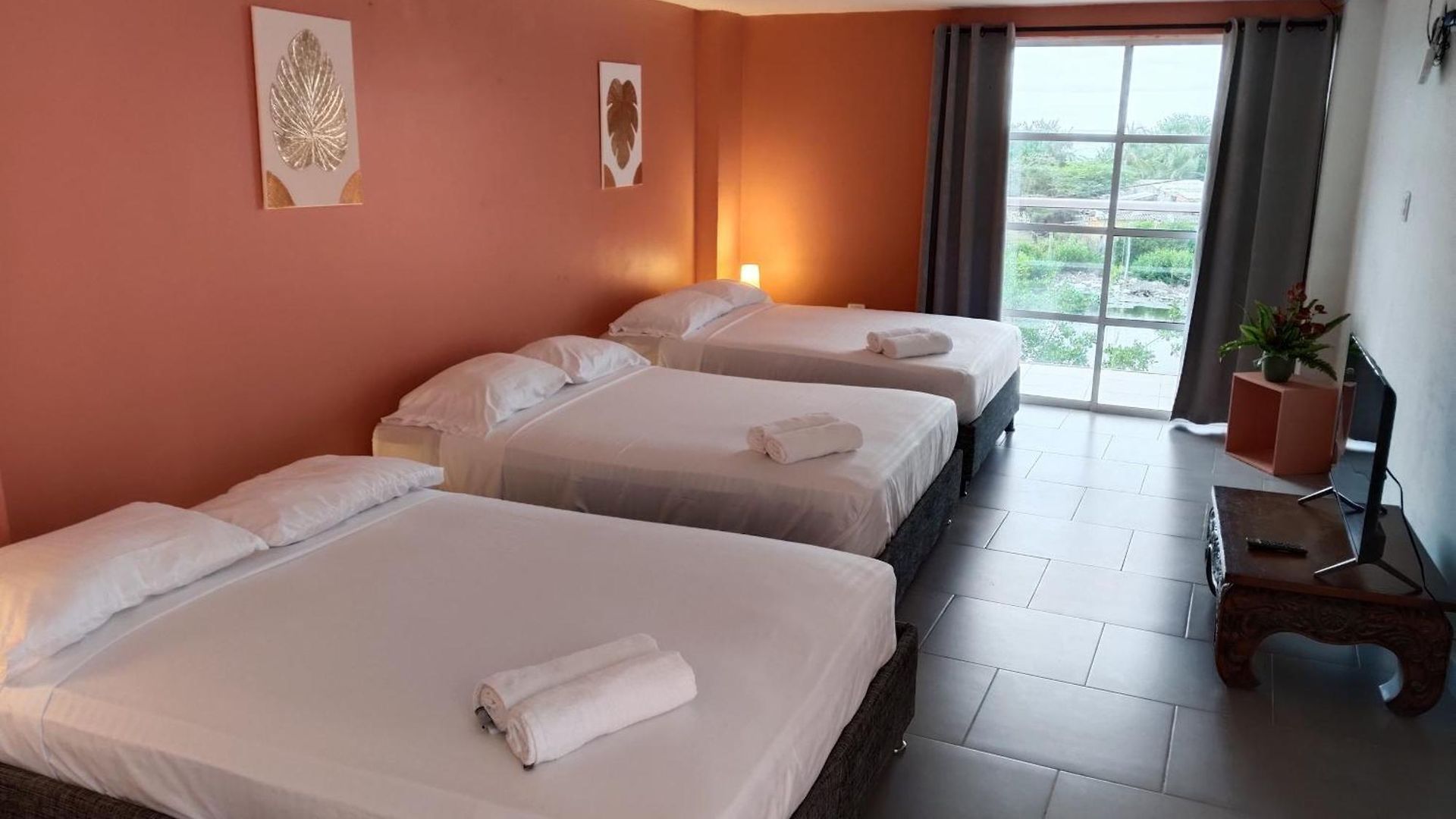 Hotel Harmony Deluxe *