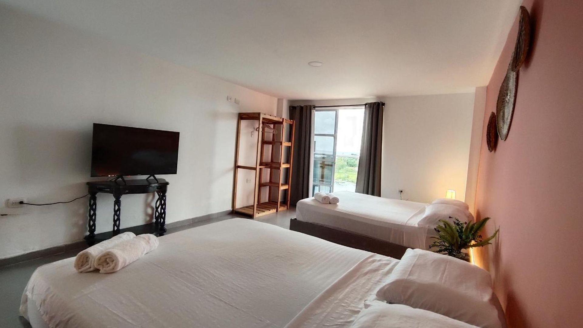 Hotel Harmony Deluxe *