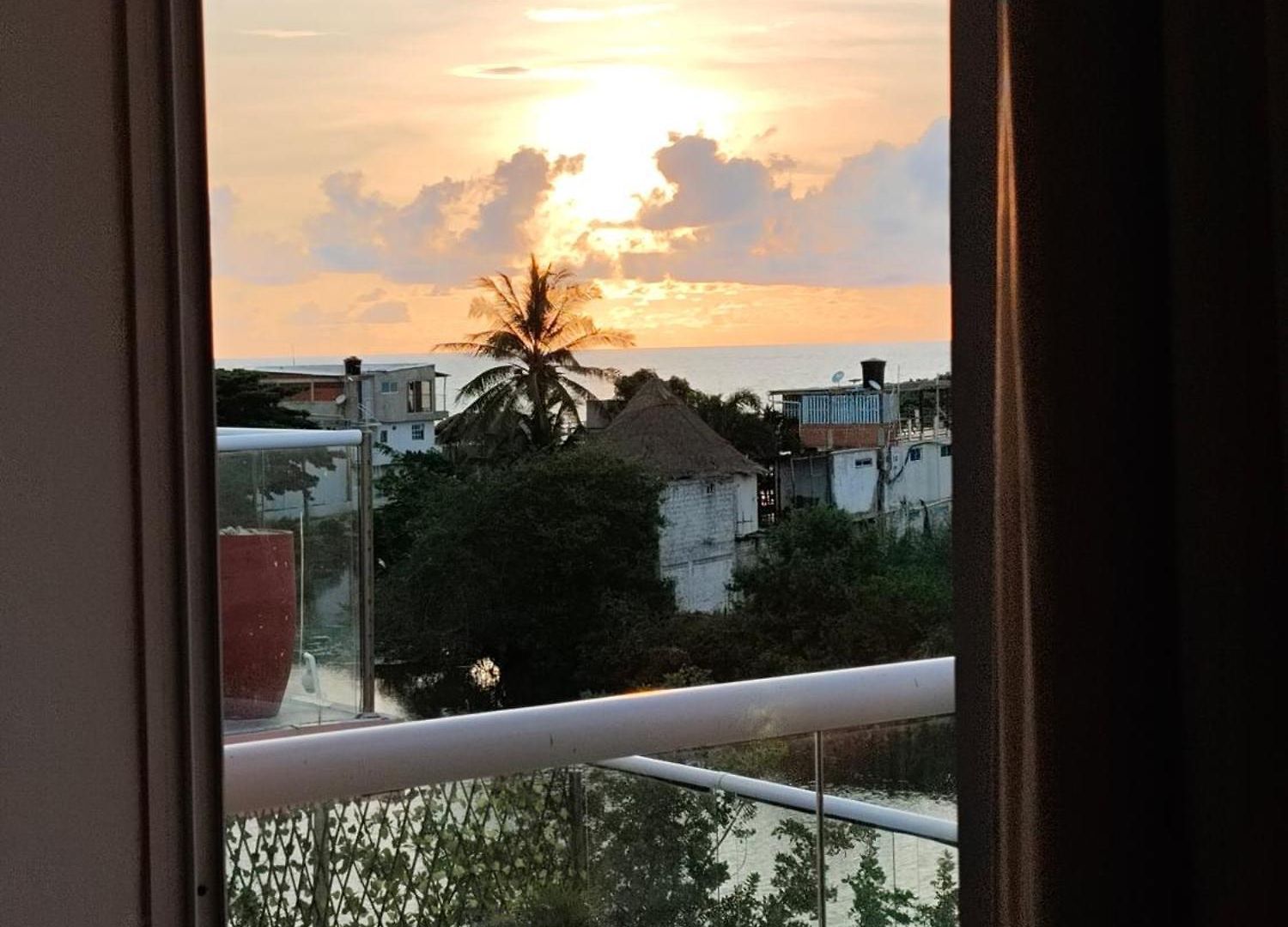 Harmony Deluxe Cartagena