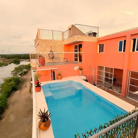 Harmony Deluxe Cartagena