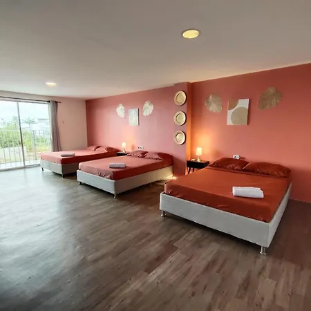 Harmony Deluxe Hotel
