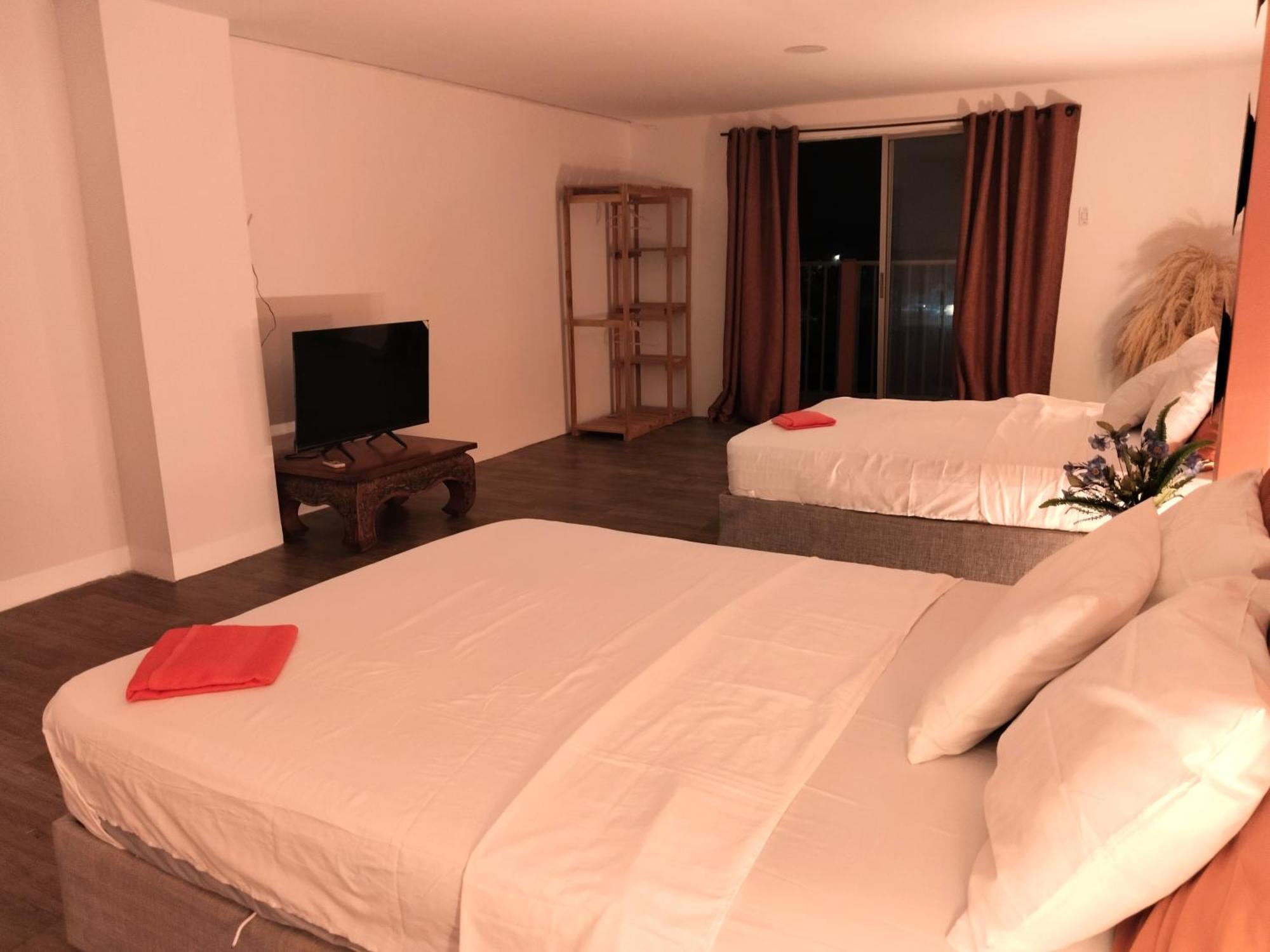 Harmony Deluxe Hotel *