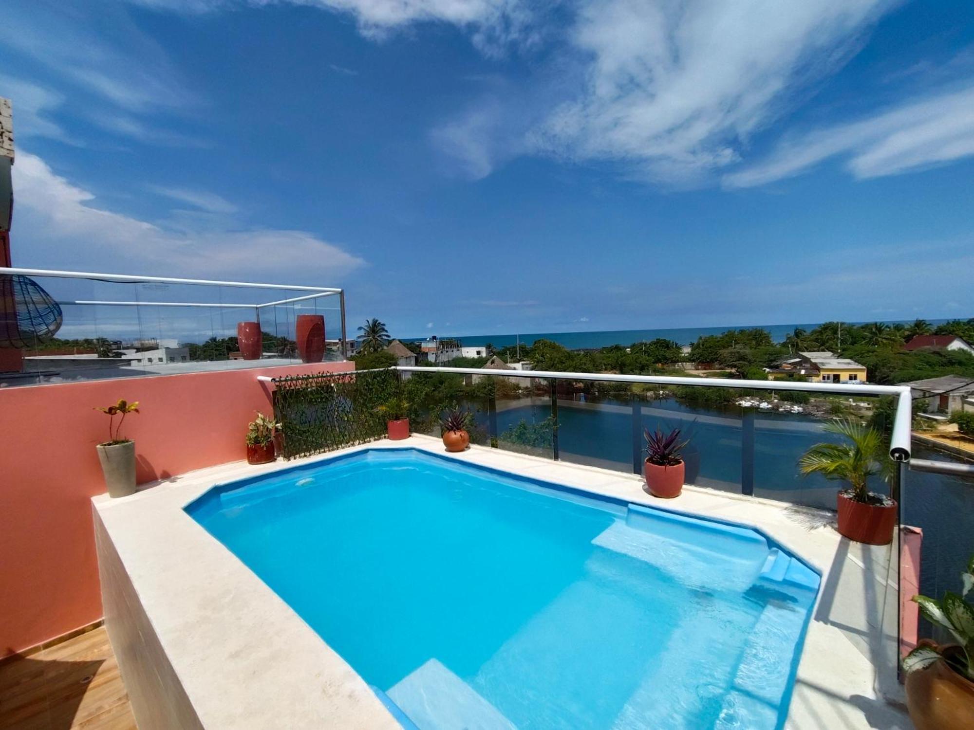 Harmony Deluxe * Cartagena