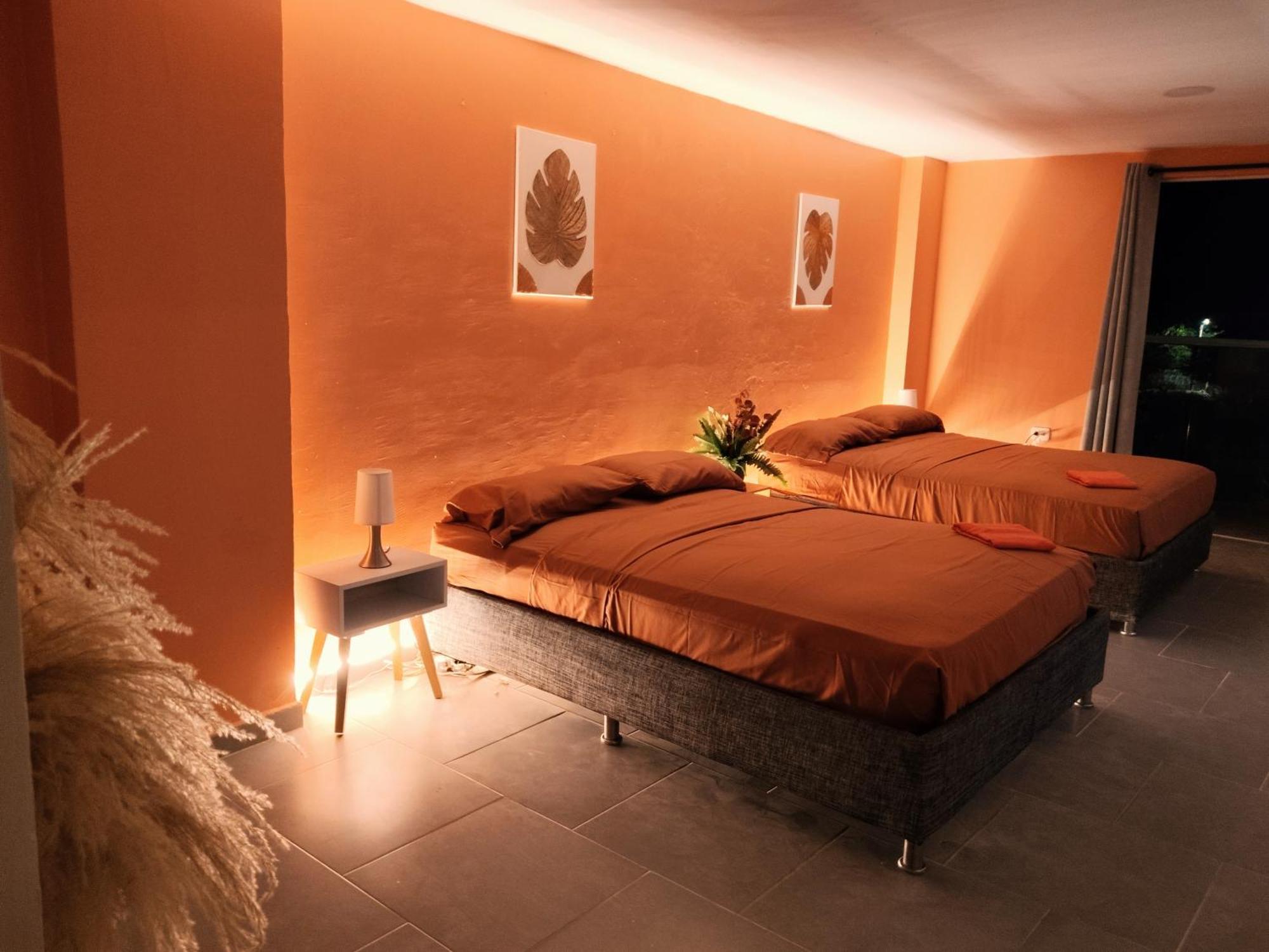 Harmony Deluxe Hotel