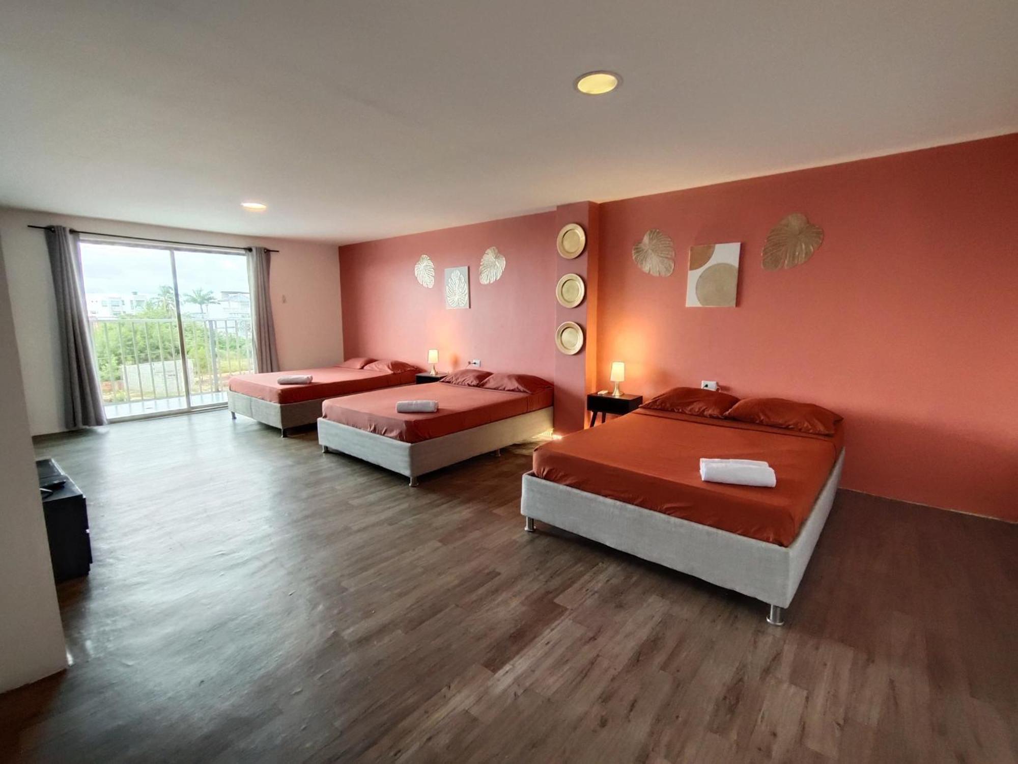 Harmony Deluxe Hotel