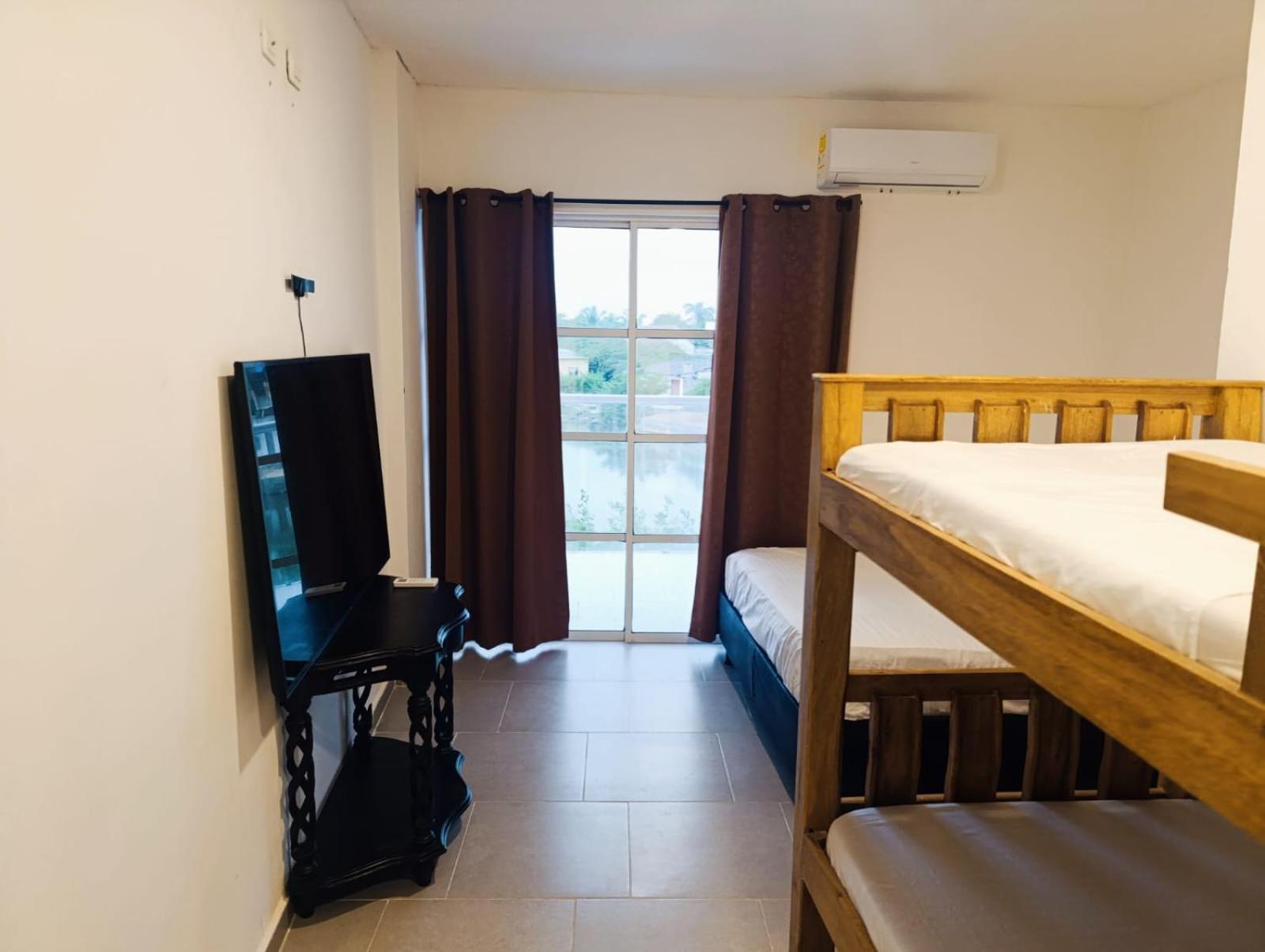 Hotel Harmony Deluxe *